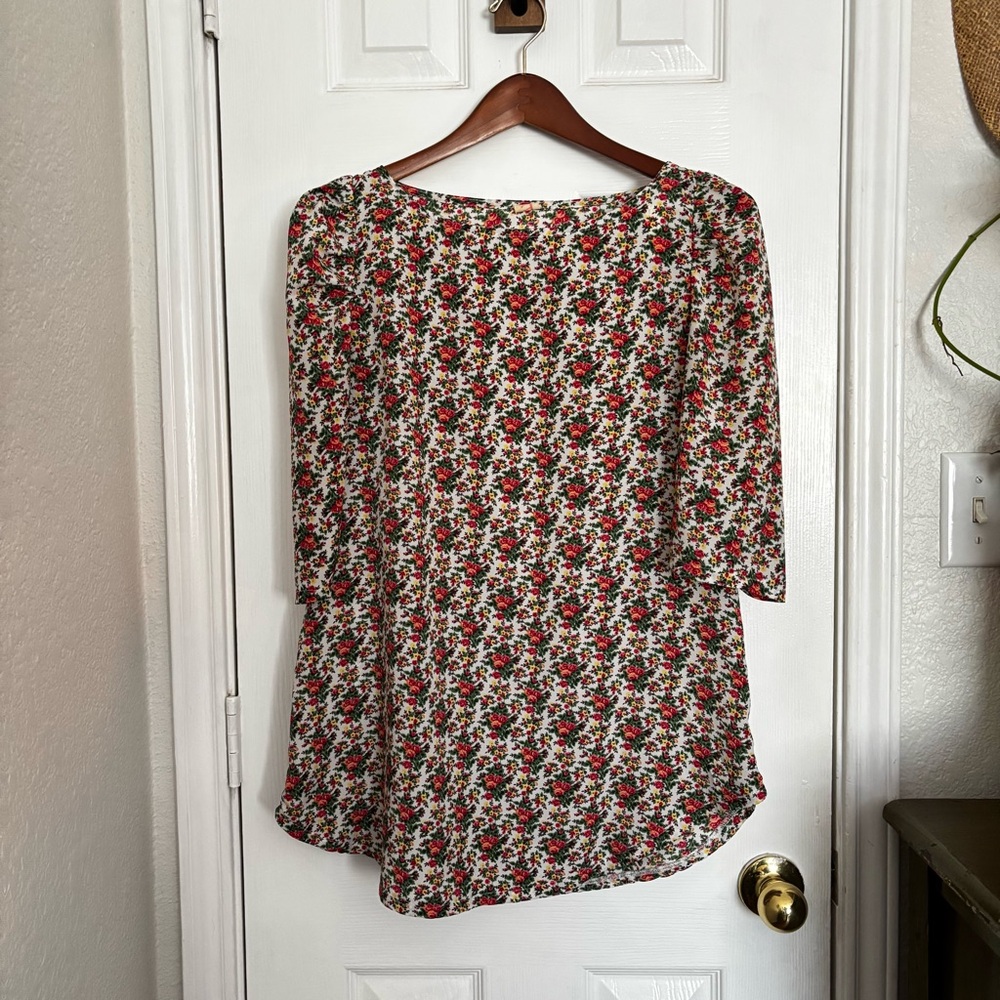 Floral Women's Top - Red and Black